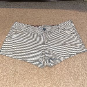 Forever 21 Green Stripped Shorts Size M